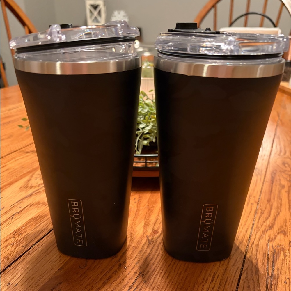 BrüMate Black Camo Tumblers with Lids